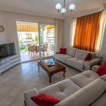 Sunset Club Aparthotel