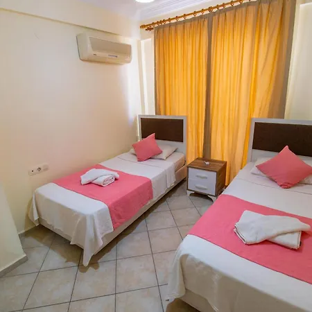 Aparthotel Sunset Club *