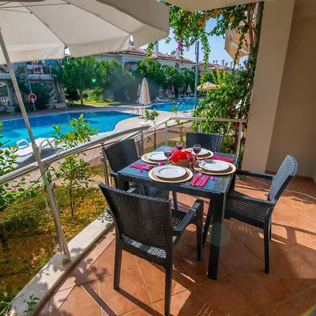 Sunset Club Aparthotel Fethiye