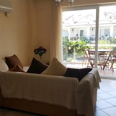 Апартаменты Sunset Beach Club Villas